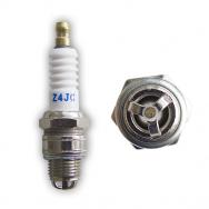 Tři vnější elektrody u zapalovací svíčky v sadě Tři vnější elektrody u zapalovací svíčky v sadě